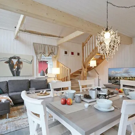 Σπίτι διακοπών 2 Bedroom Lovely In *
