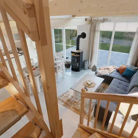 Σπίτι διακοπών 2 Bedroom Lovely In *